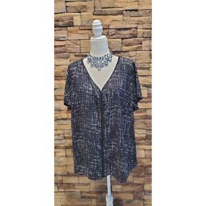 LANE BRYANT TUNIC SHORT SLEEVE POLYESTER SIZE 22-24(3X)